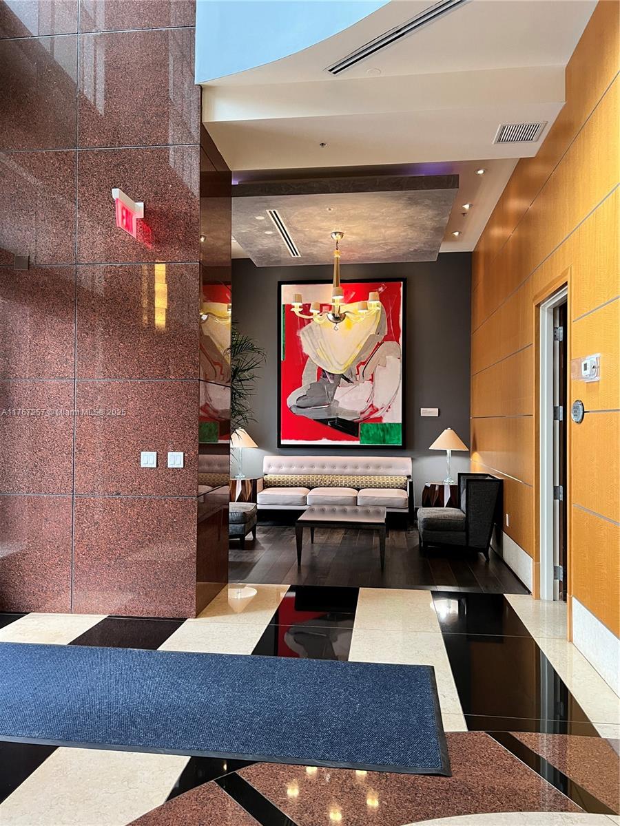 244 Biscayne Blvd 2609 Property Photo 23