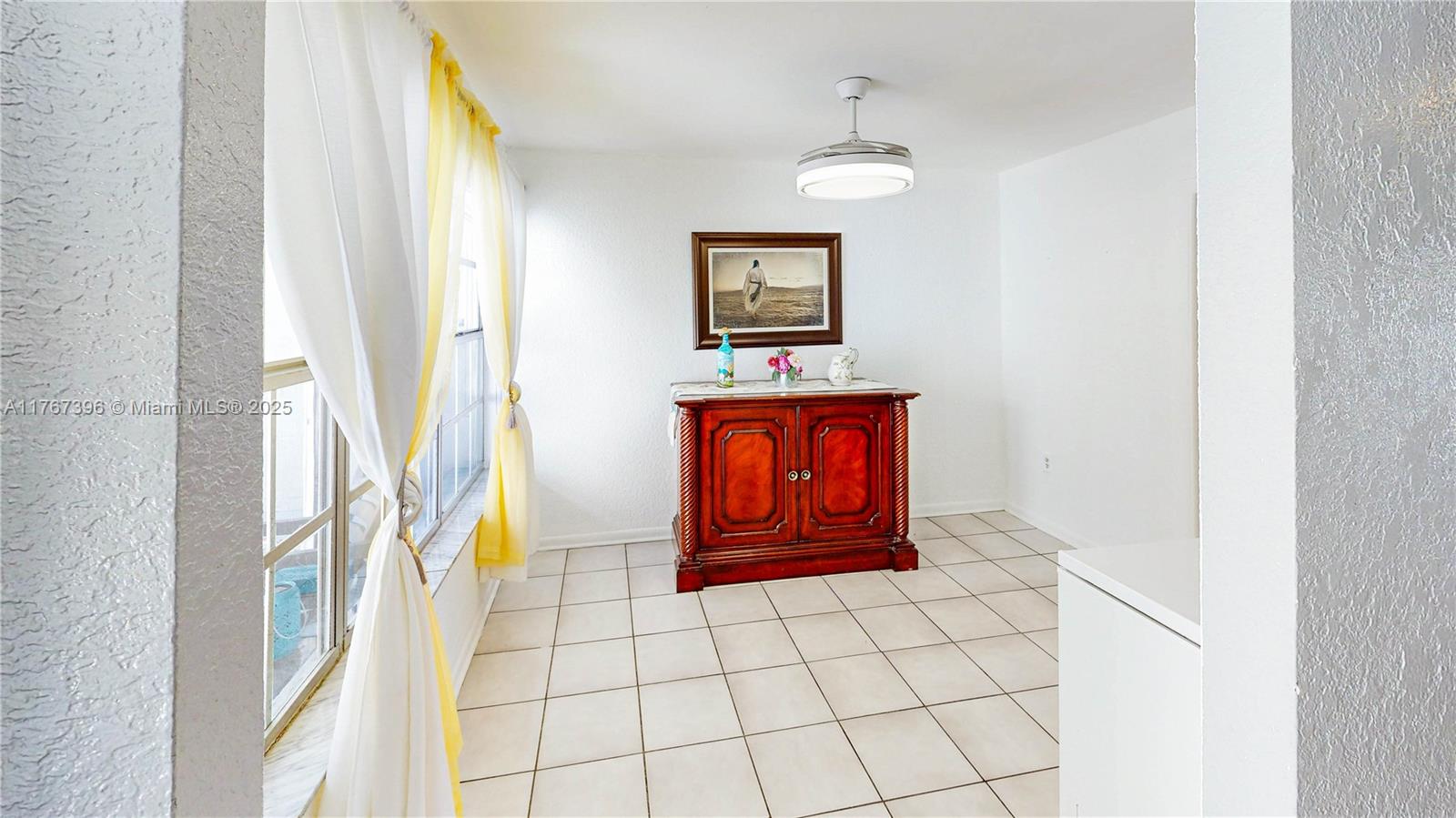 1451 Loon Ct Property Photo 8