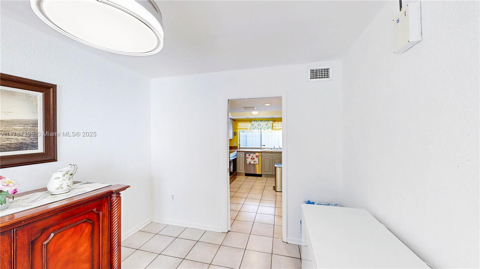 1451 Loon Ct Property Photo 10