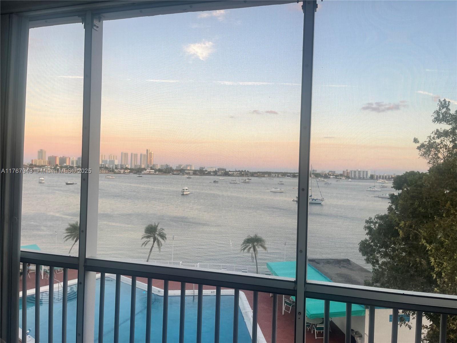 2910 Point East Dr M414 Property Photo 4