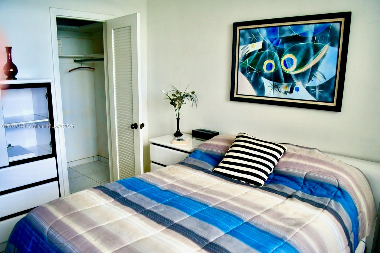 2910 Point East Dr M414 Property Photo 16