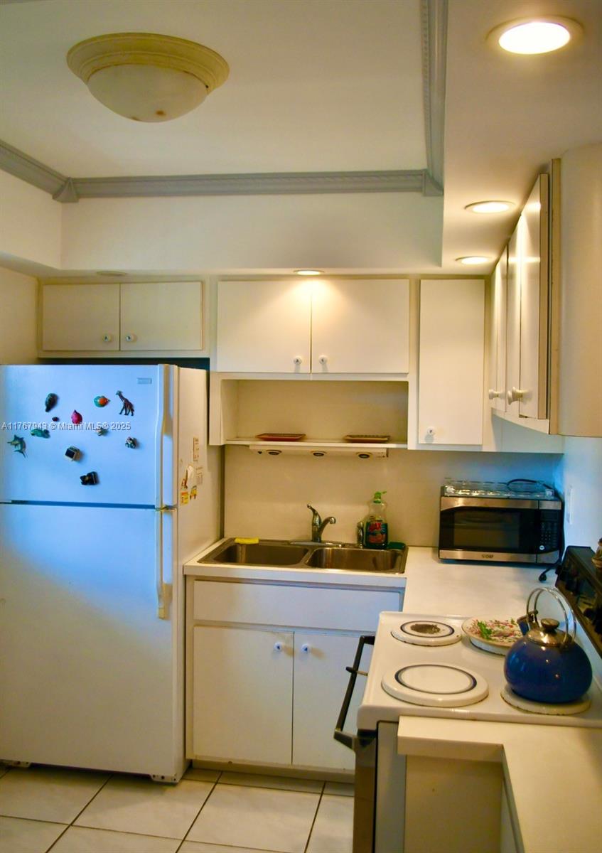 2910 Point East Dr M414 Property Photo 27