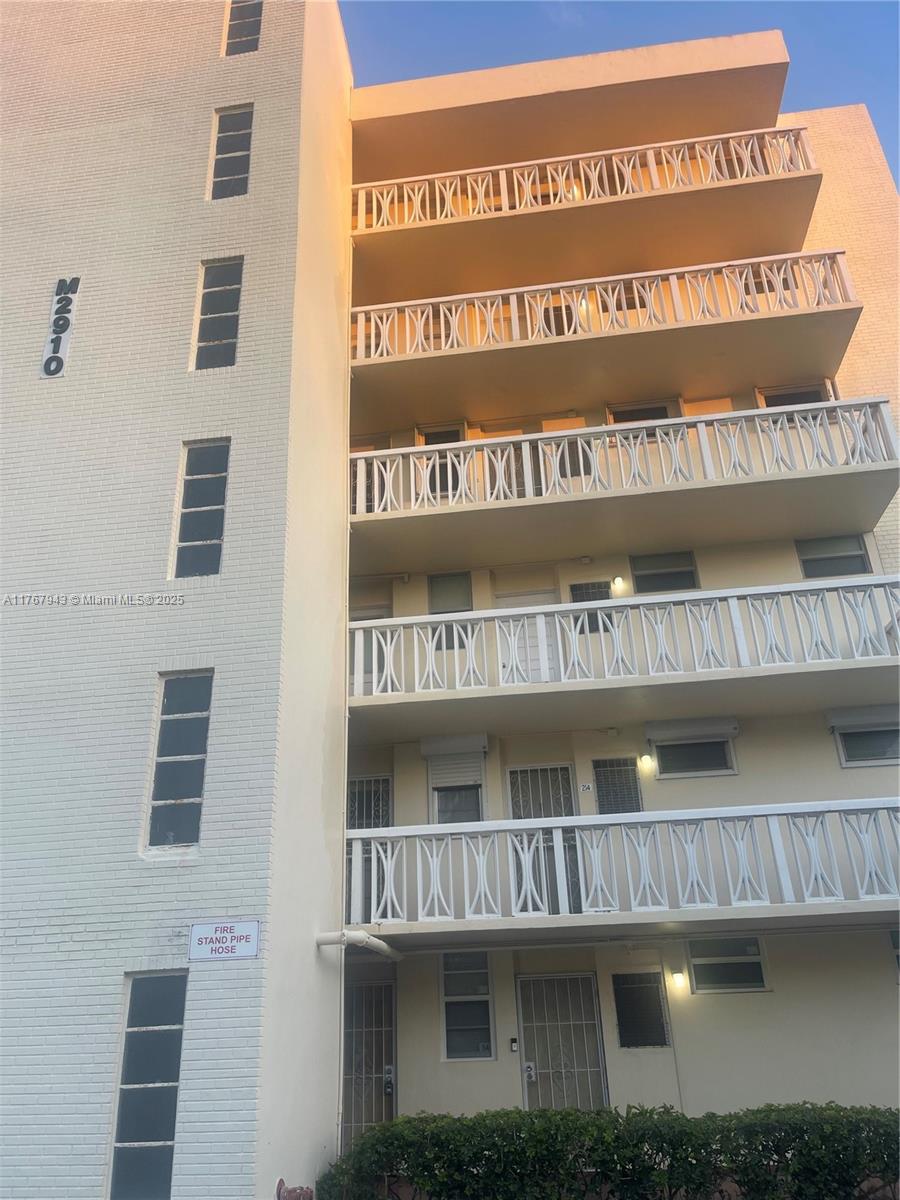 2910 Point East Dr M414 Property Photo 30