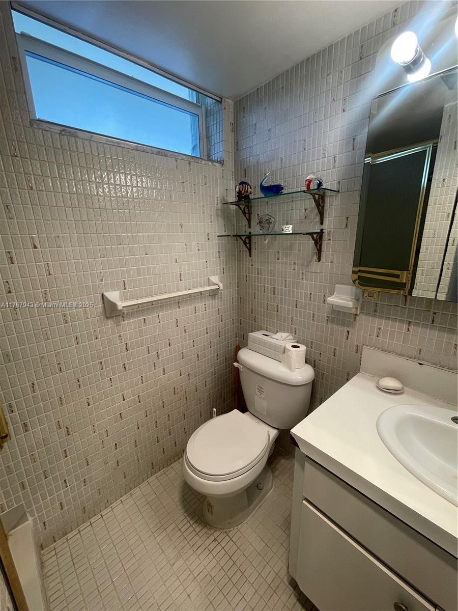 2910 Point East Dr M414 Property Photo 43