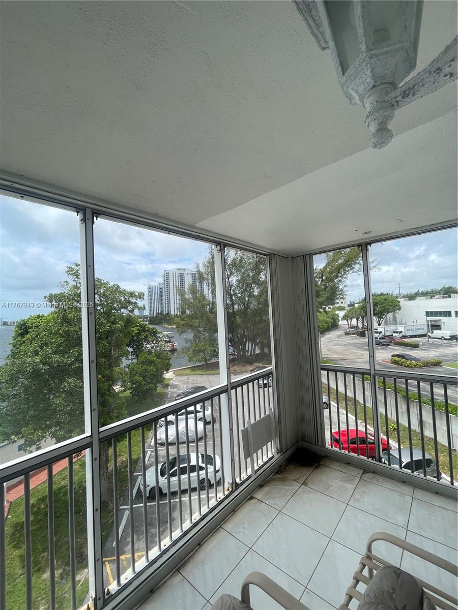 2910 Point East Dr M414 Property Photo 45