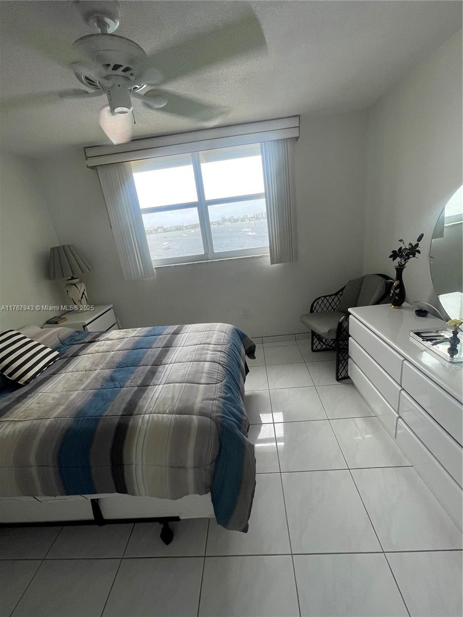 2910 Point East Dr M414 Property Photo 56