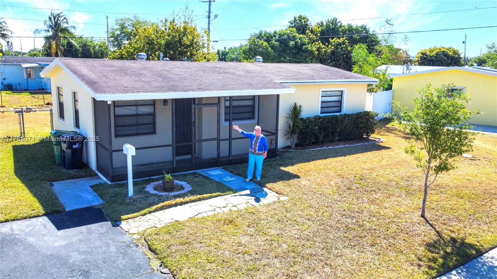 14811 Sw 106th Ave Property Photo