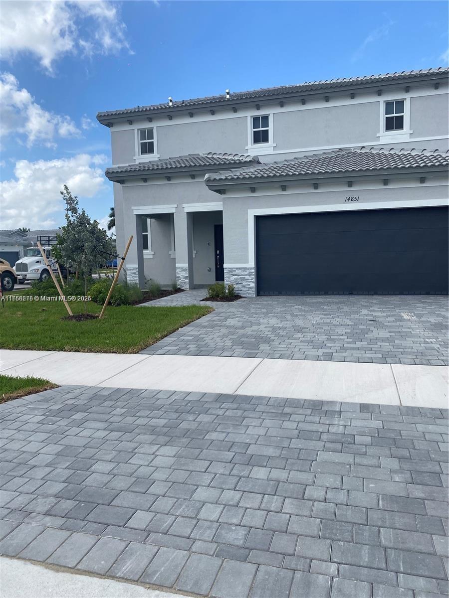 14851 Sw 161 Terrace . Property Photo