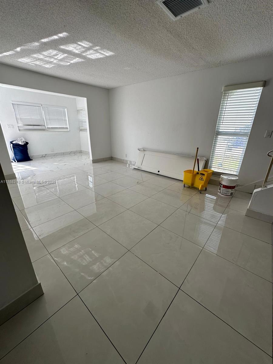 700 Sw 80th Ter 0 Property Photo