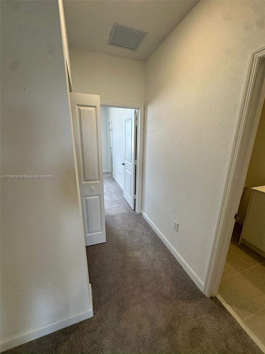 2848 Se 26 Ter 2848 Property Photo 6