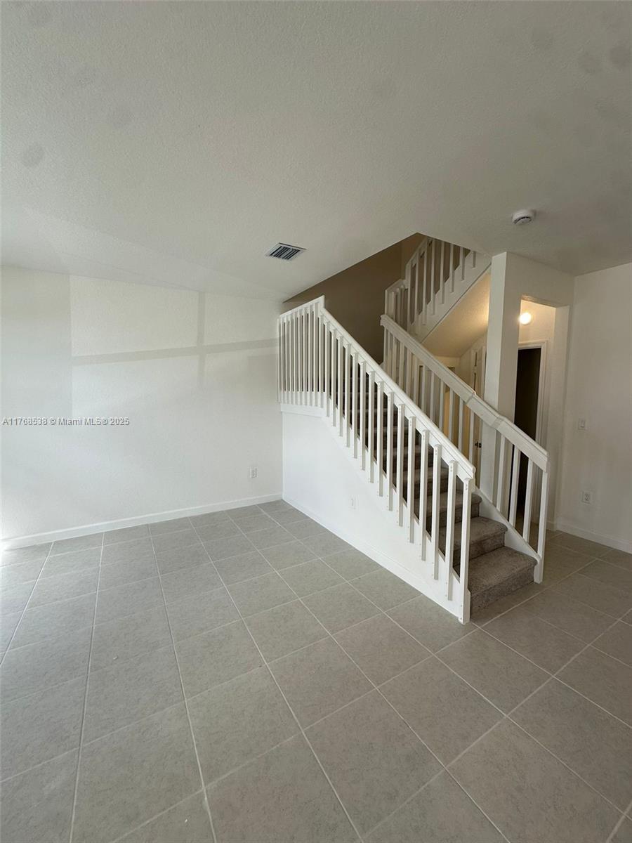 2848 Se 26 Ter 2848 Property Photo 37