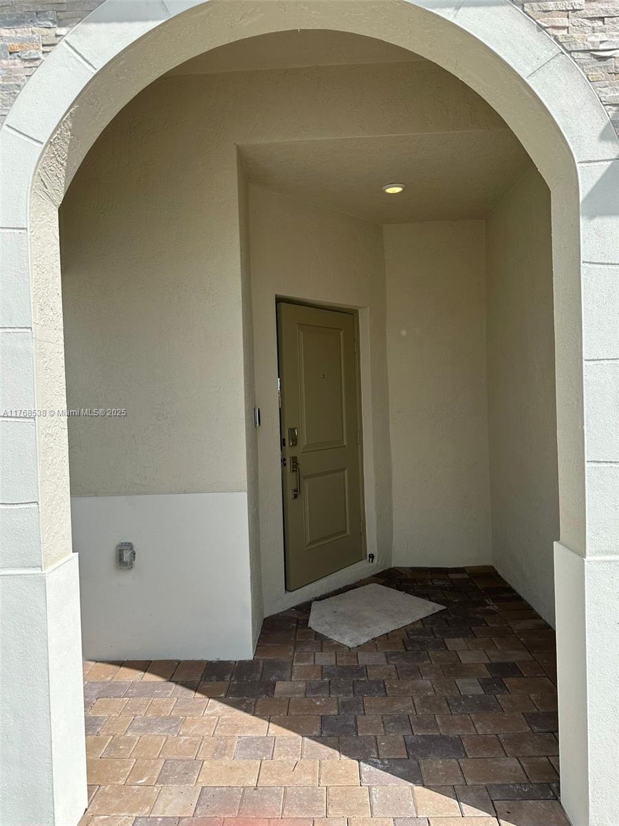 2848 Se 26 Ter 2848 Property Photo 42