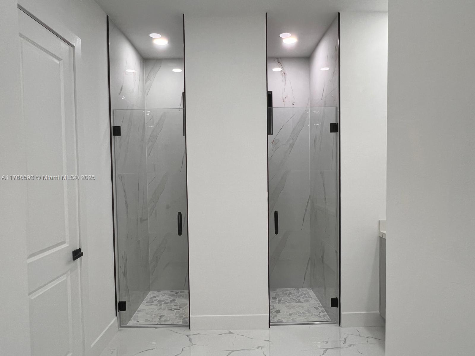 2122 Ne 14th Pl Property Photo 20