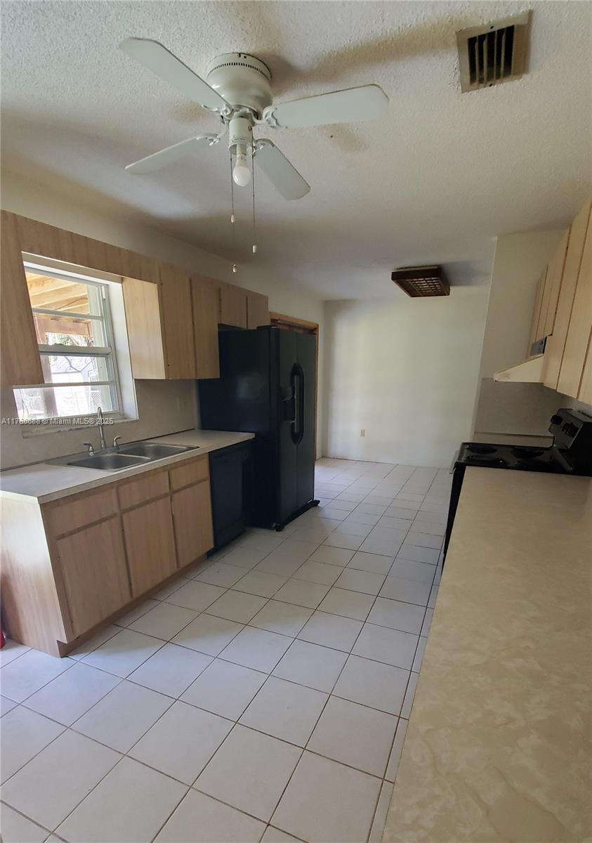 15500 Sw 308 St Property Photo 5