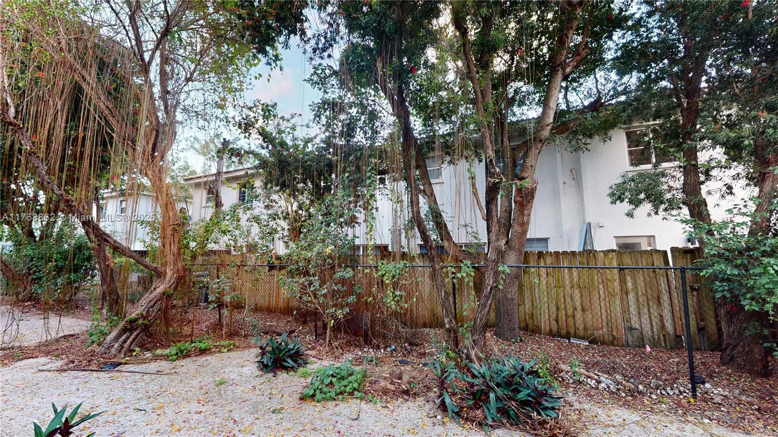 2921 Se 13th Rd 104-39 Property Photo 13