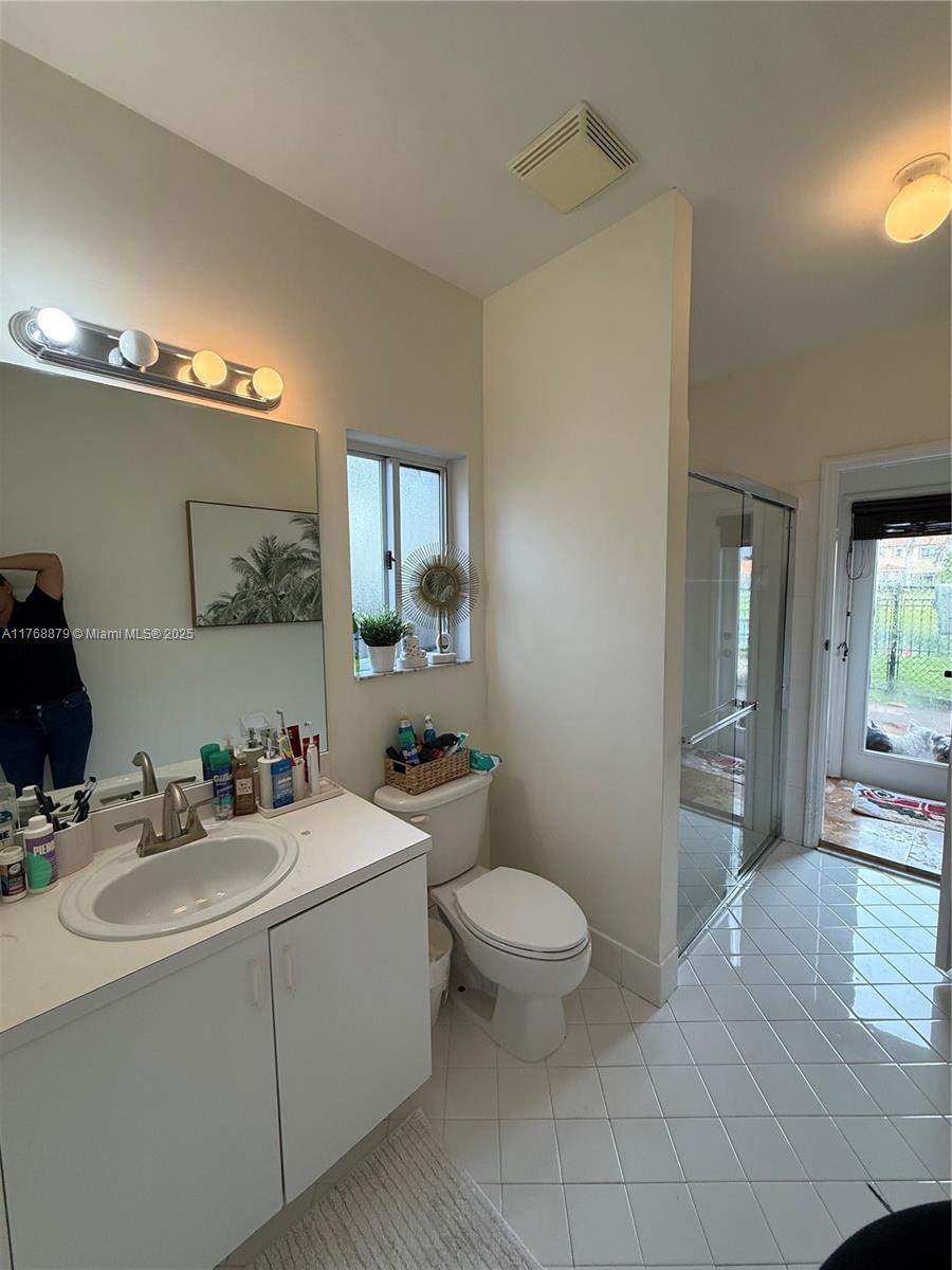 3571 Ne 11th Dr 0 Property Photo 11