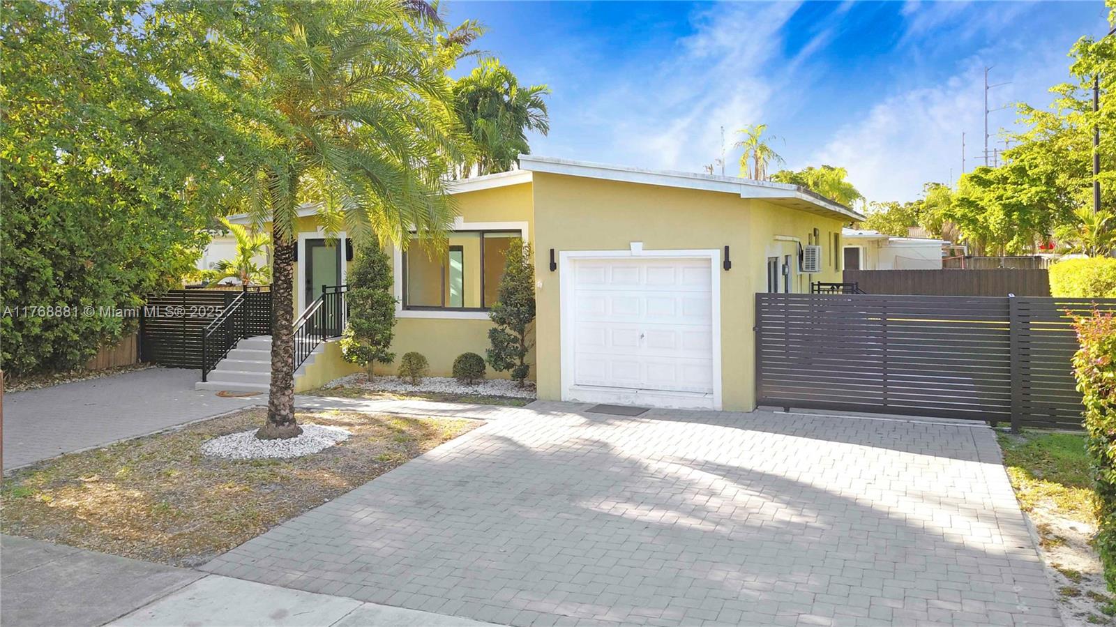 6180 Sw 16th Ter Property Photo