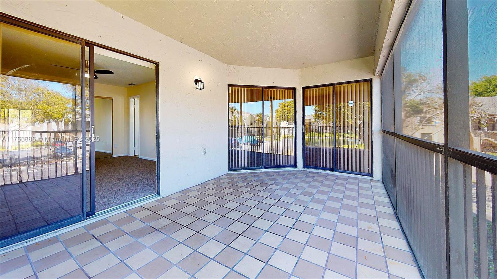 1071 Adams Ave 1071l Property Photo 20