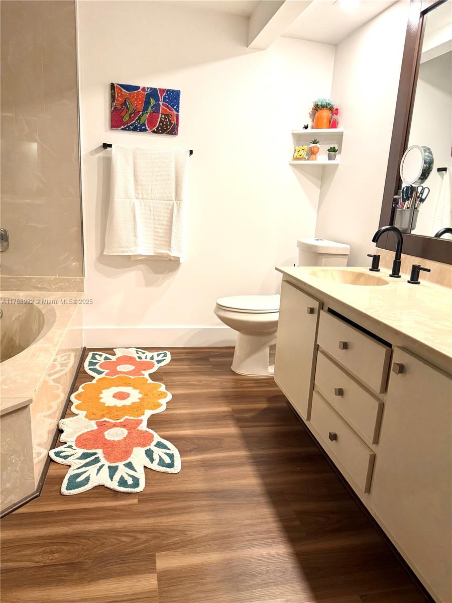 7300 Radice Ct 805 Property Photo 24