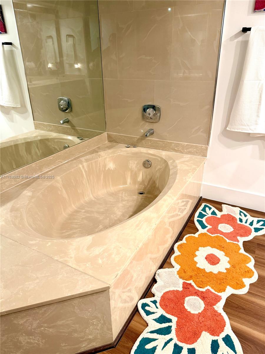 7300 Radice Ct 805 Property Photo 25