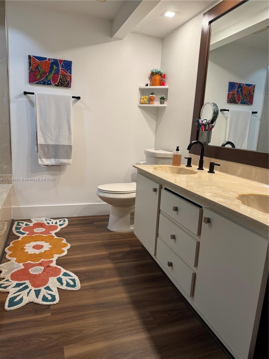 7300 Radice Ct 805 Property Photo 48