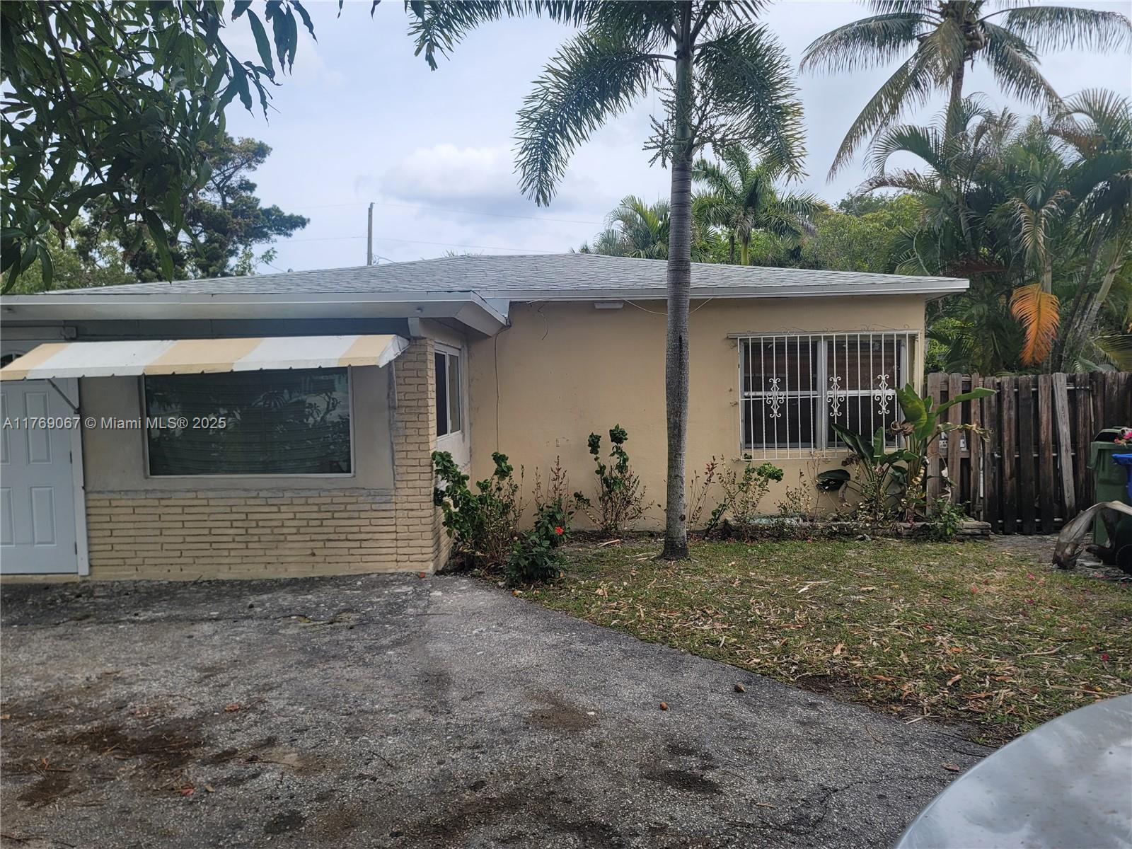 A11769067 Property Photo 1