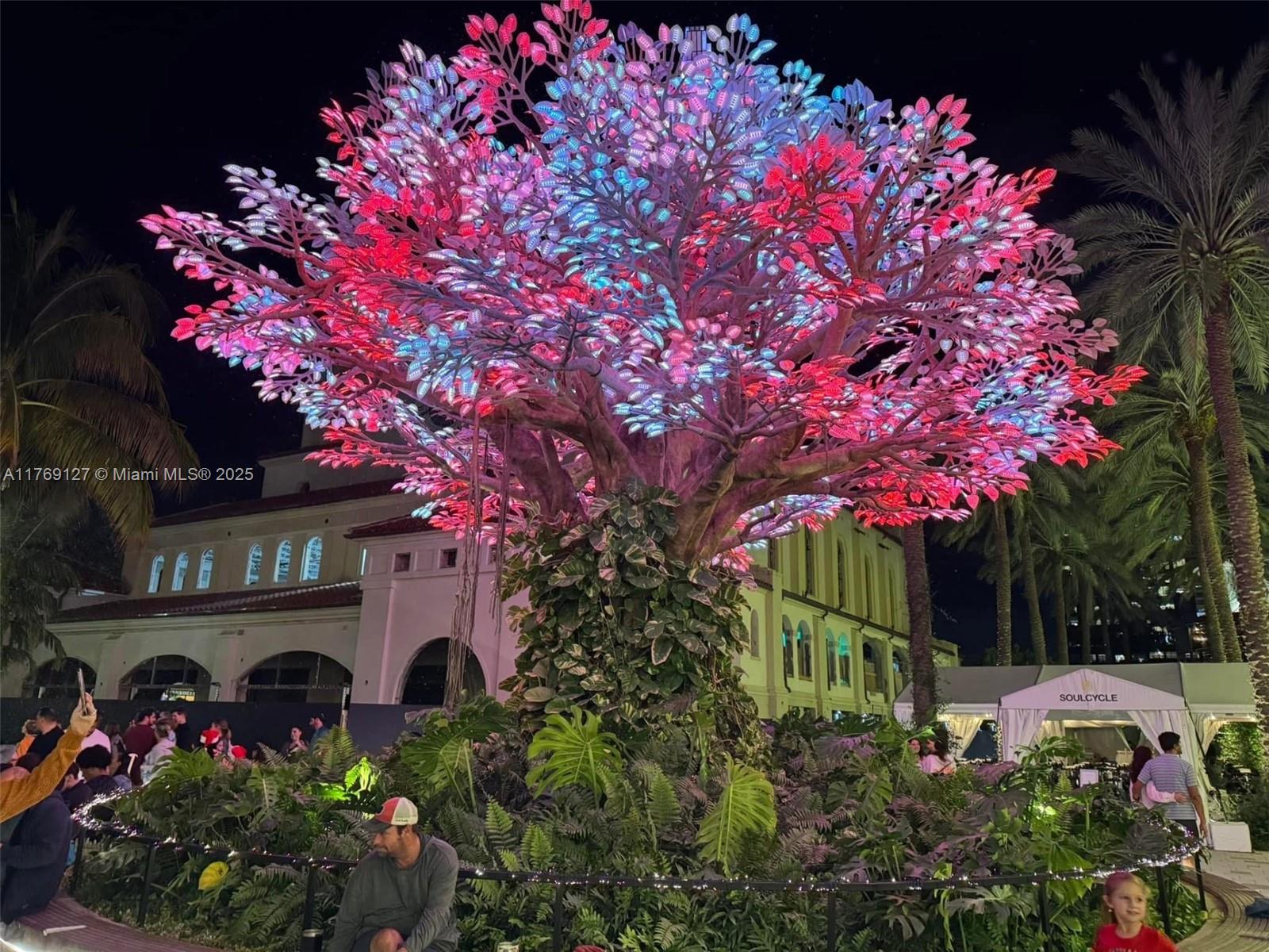 2735 E Dudley Drive B Property Photo 46