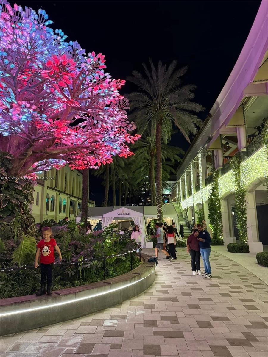 2735 E Dudley Drive B Property Photo 47