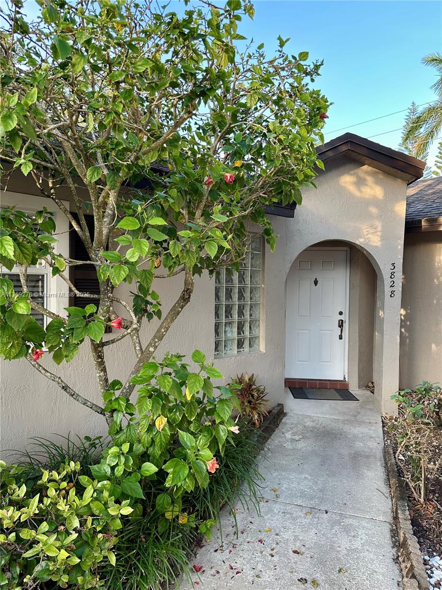 3828 Nw 121st Ave Property Photo