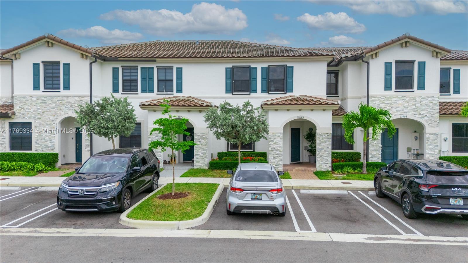 A11769334 Property Photo