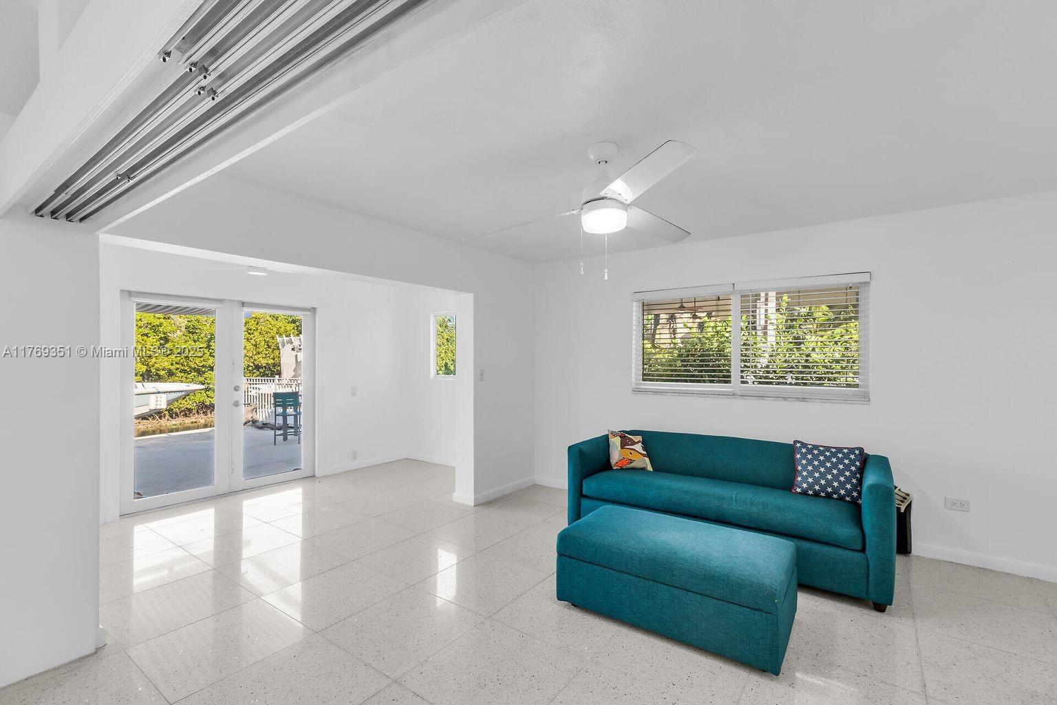 1207 Mockingbird Rd Property Photo 45