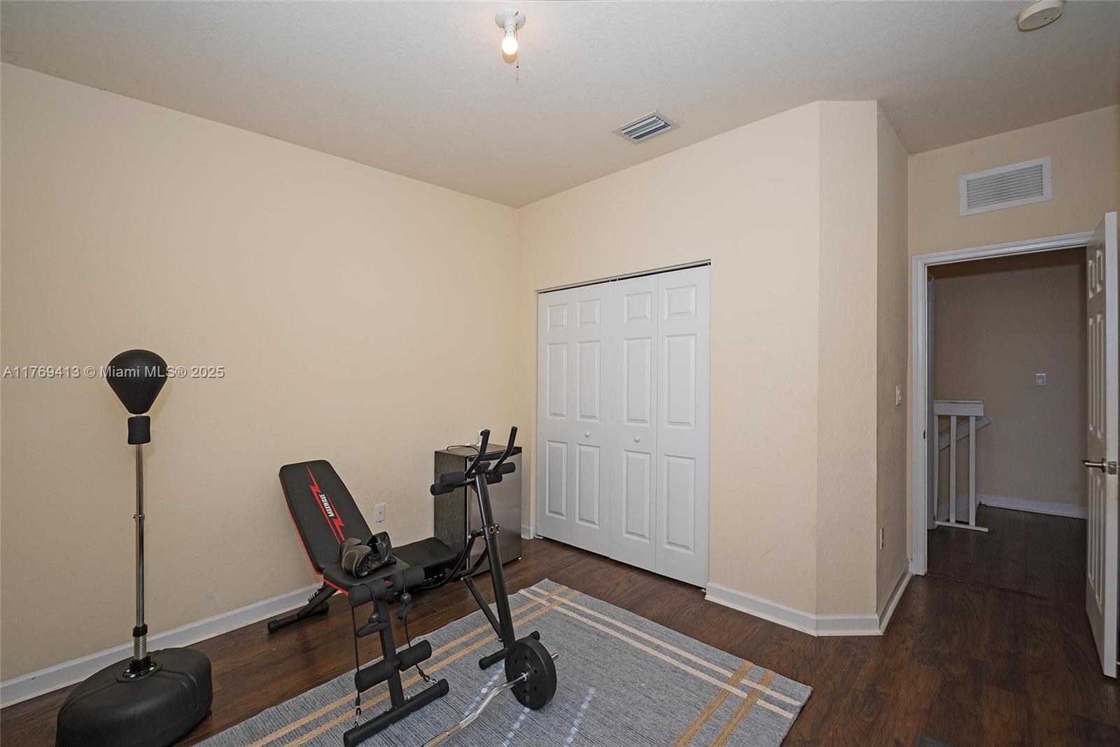 360 Se 37th Ter 0 Property Photo 20