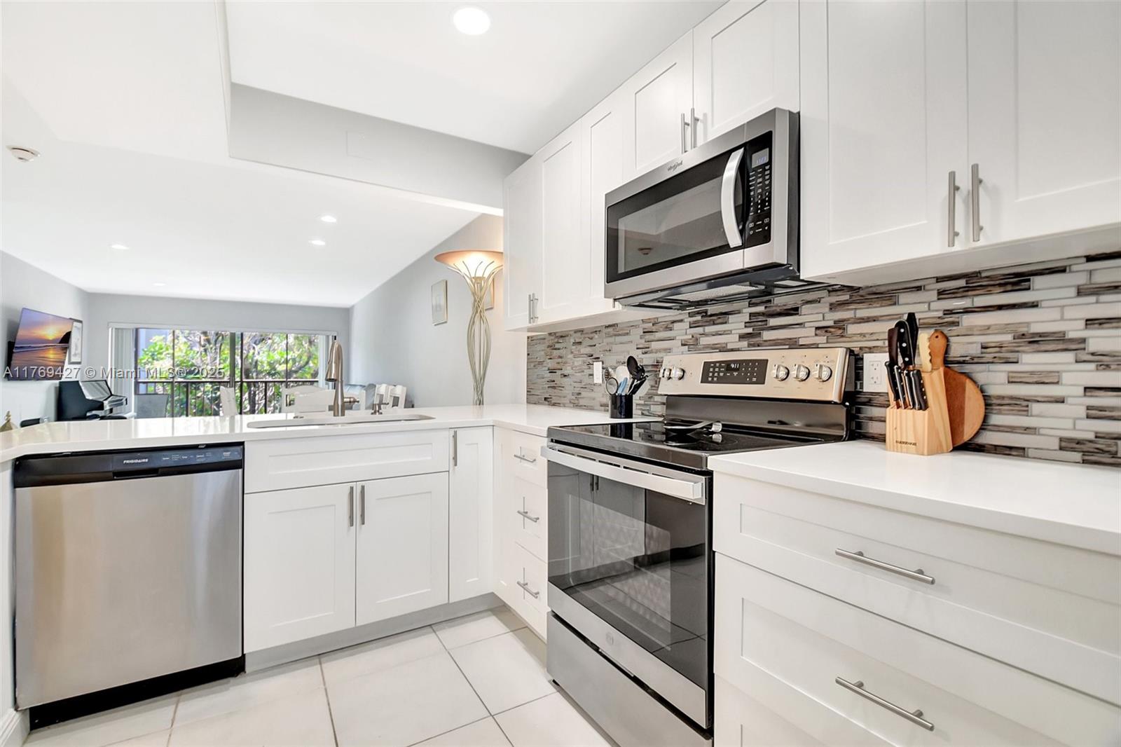 3605 S Ocean Blvd 210 Property Photo