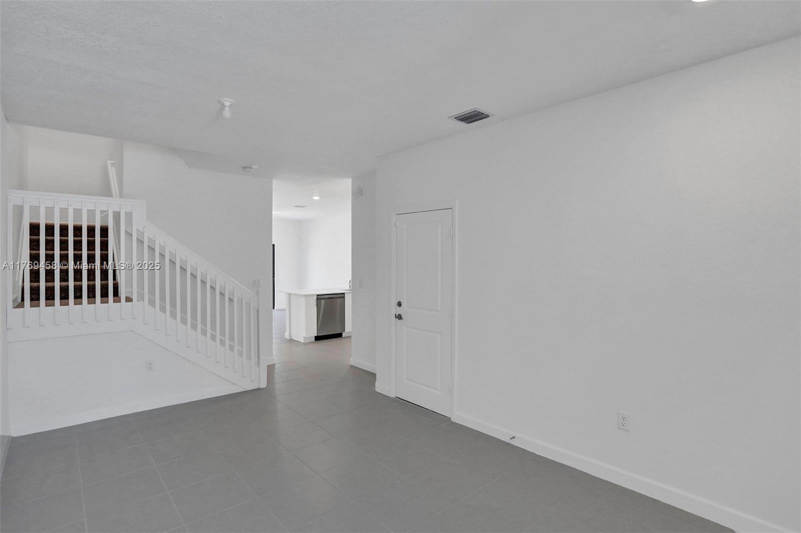13375 Sw 287 Street . Property Photo 6