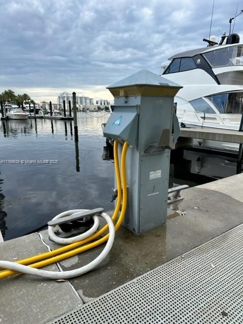 17211 Biscayne Blvd Bs-10 Property Photo 5
