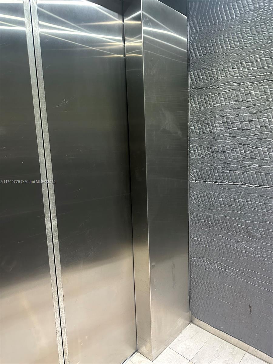 A11769779 Property Photo 9