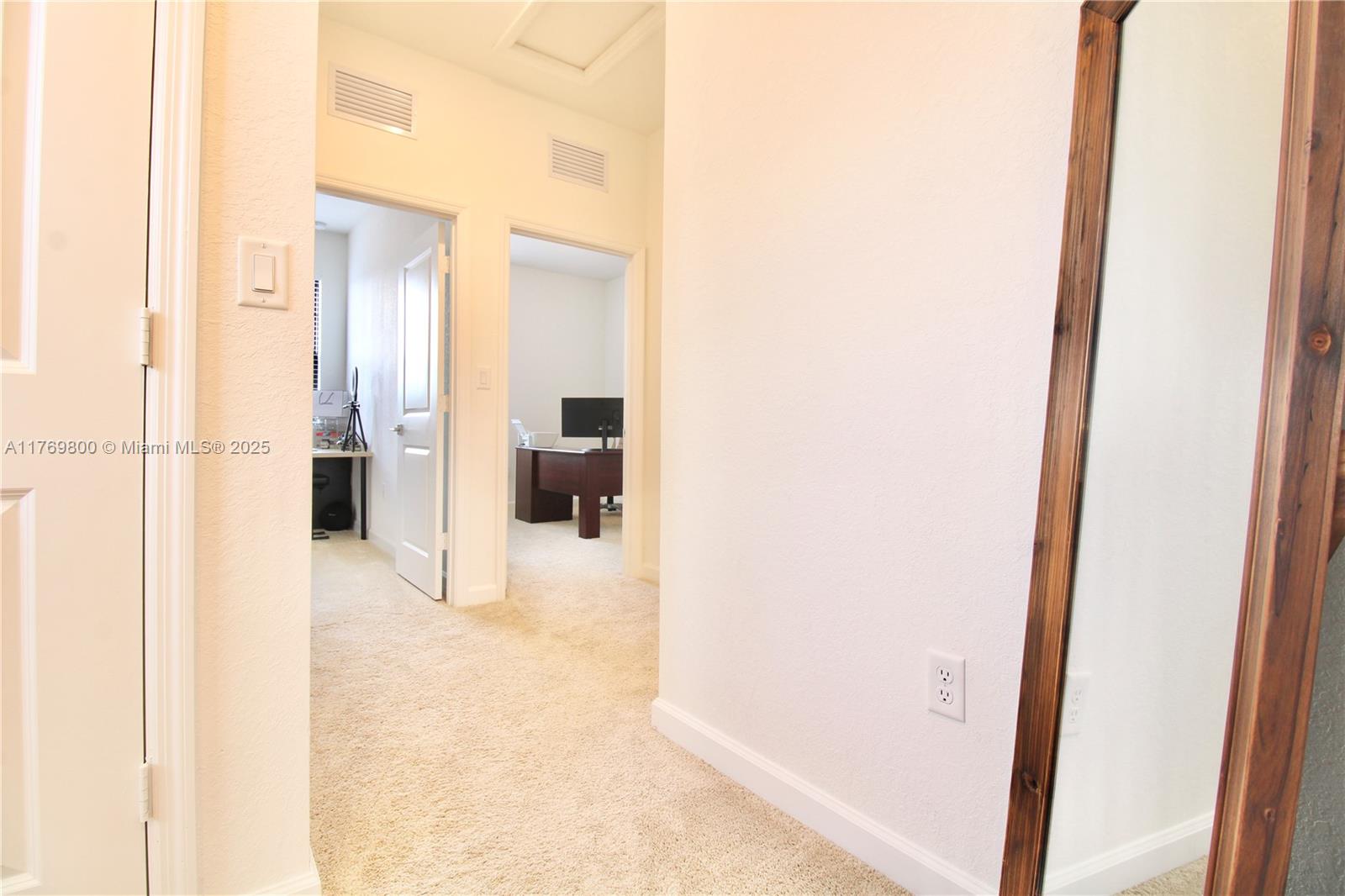 601 Sw 11th St 601 Property Photo 16