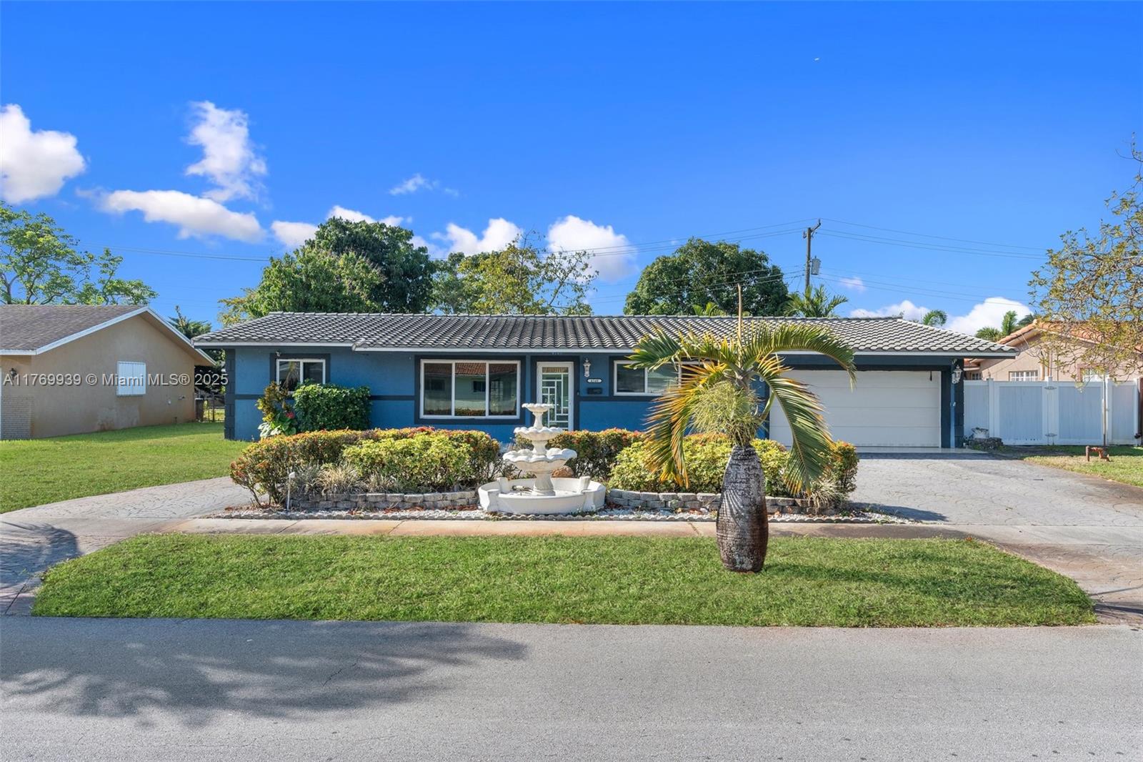 4340 Nw 6th St Property Photo
