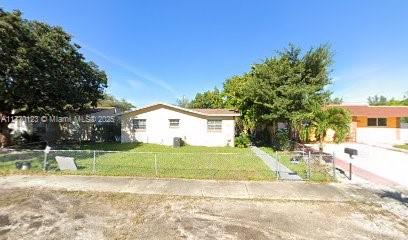 2441-2443 Sherman St Property Photo 1