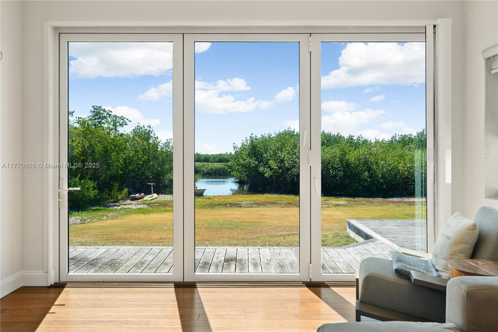 120 Coco Plum Rd S Property Photo 1