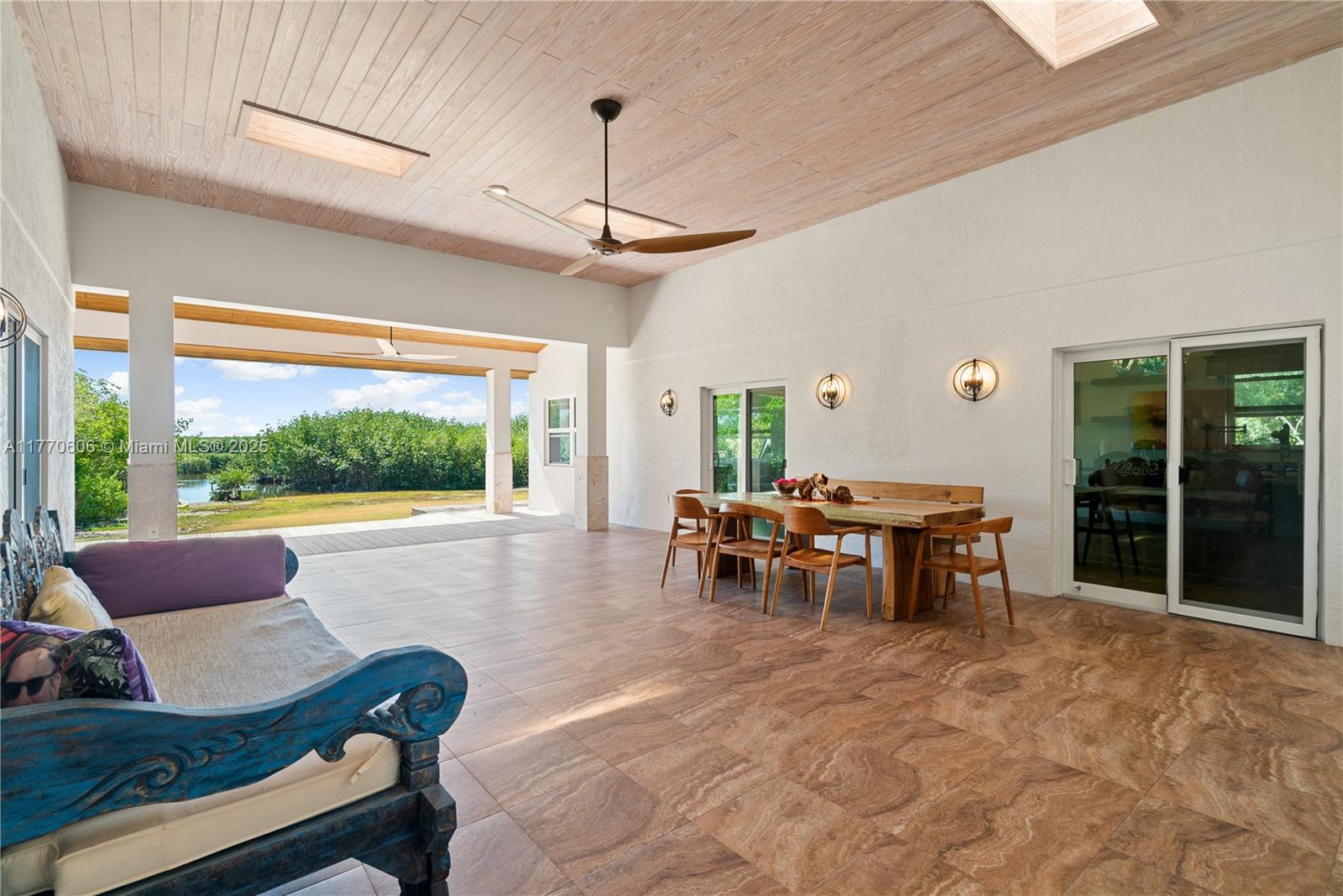 120 Coco Plum Rd S Property Photo 26