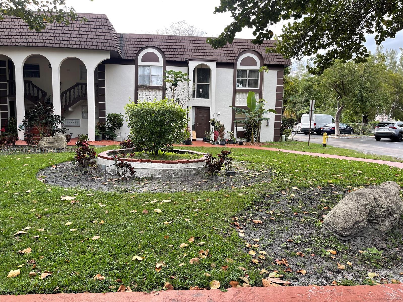 6175 Nw 57th St 116 Property Photo 11