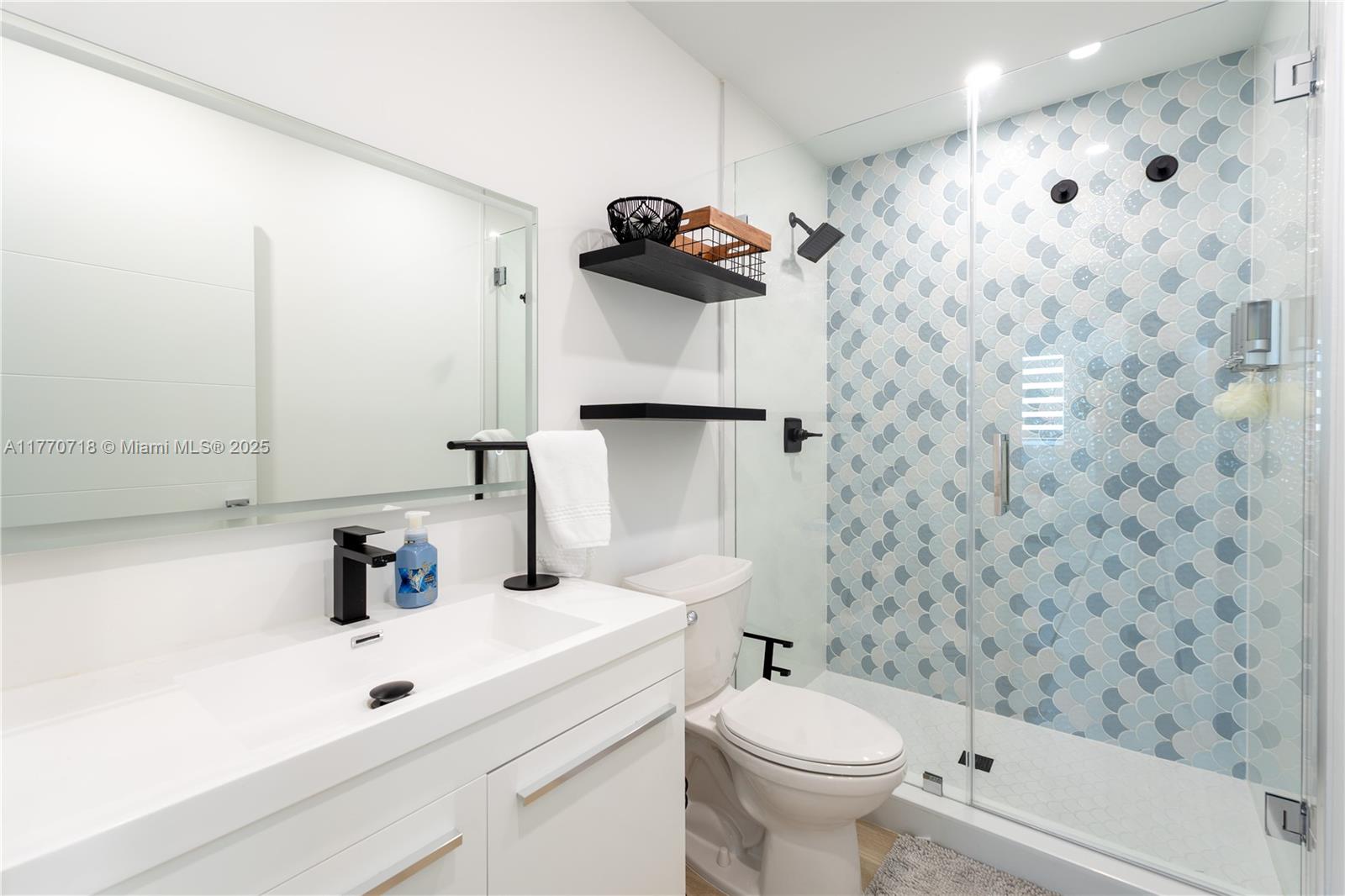 94825 Overseas Hwy 107 Property Photo 22