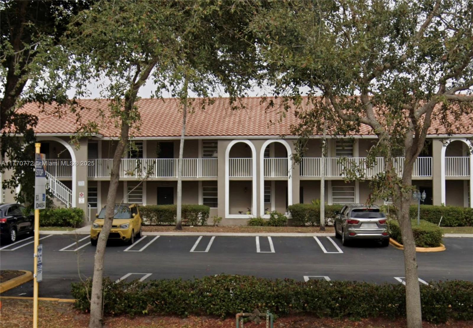 11213 Royal Palm Blvd - Property Photo