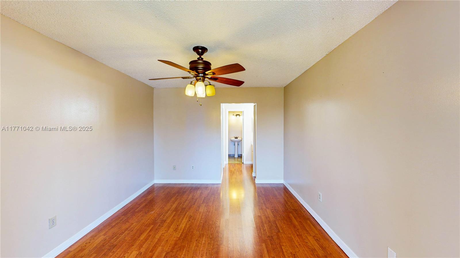1140 Independence Trl 1140-d Property Photo 28