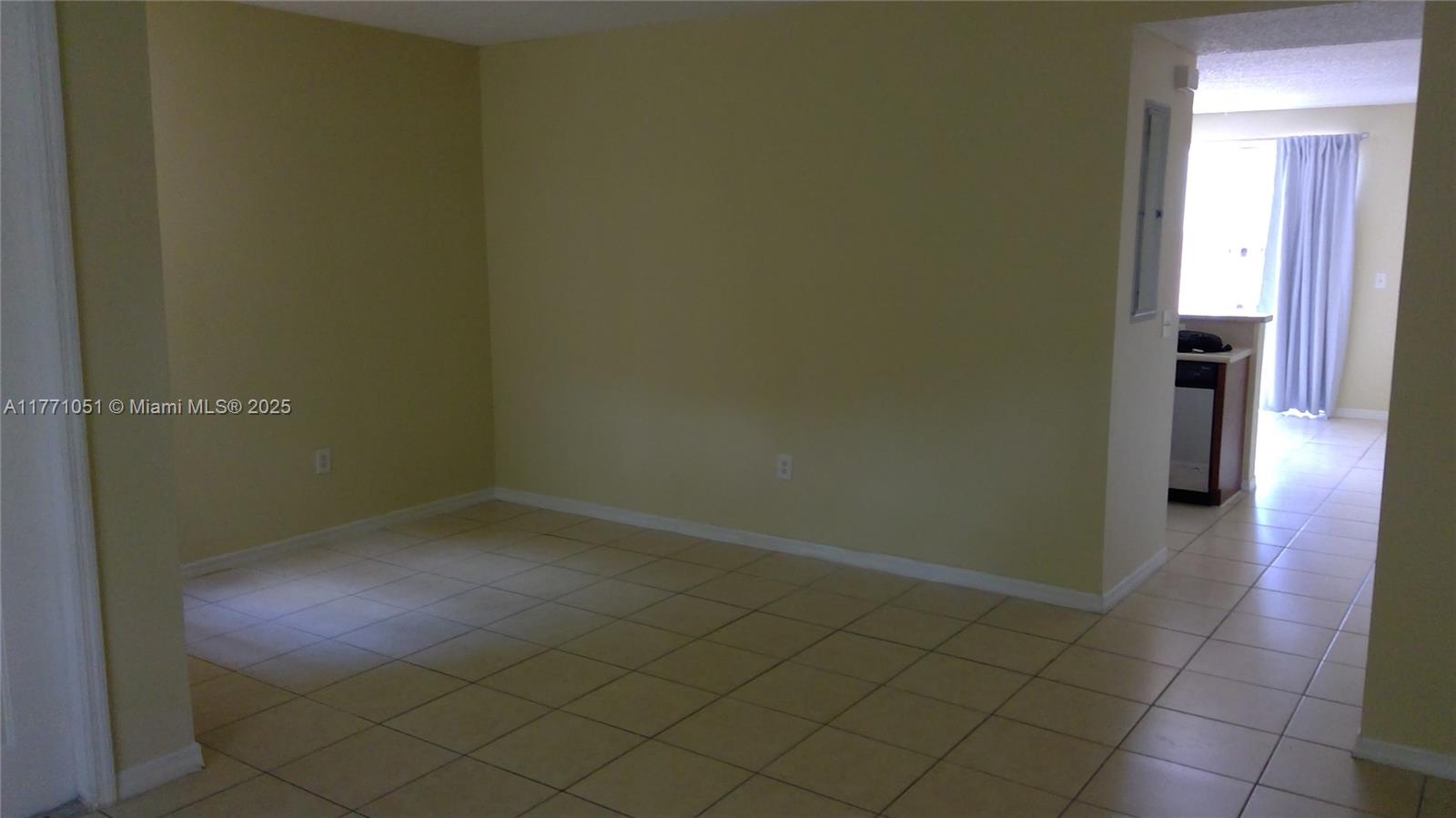 4293 Ne 10th Ct 4293 Property Photo 18