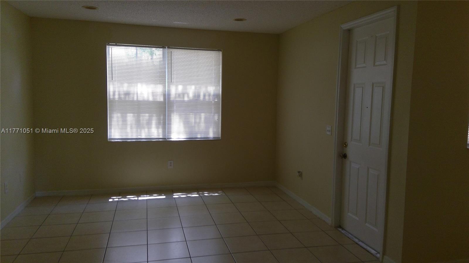 4293 Ne 10th Ct 4293 Property Photo 19