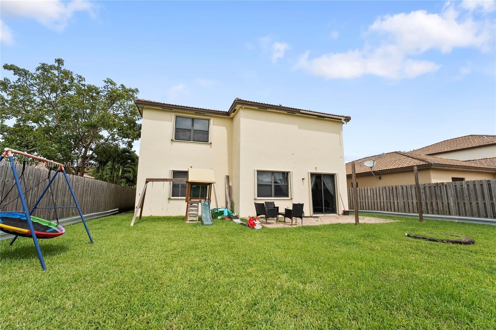 11562 Sw 232nd Ln Property Photo 45