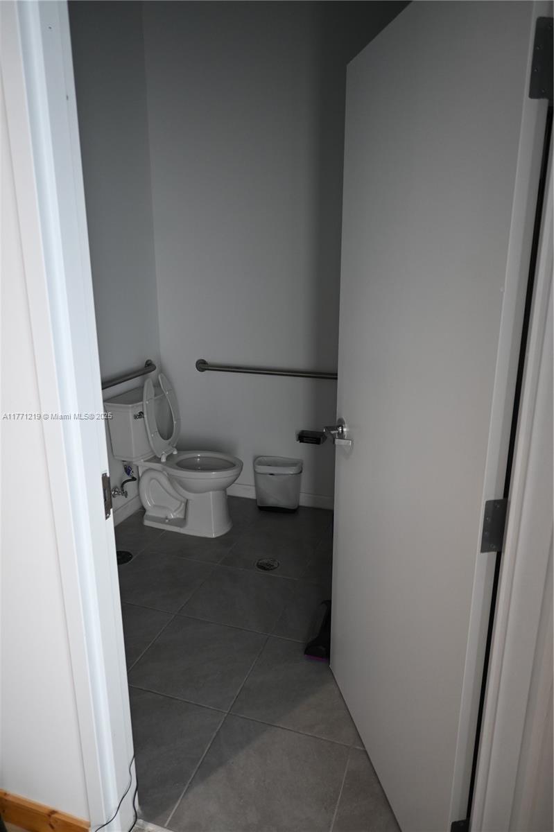 3370 Rouse Rd 119 Property Photo 17