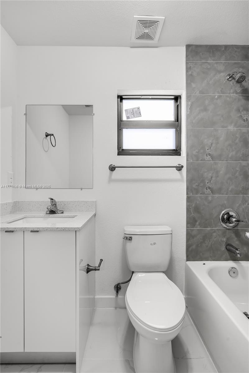 1457-1459 Nw 2 Ave Property Photo 9